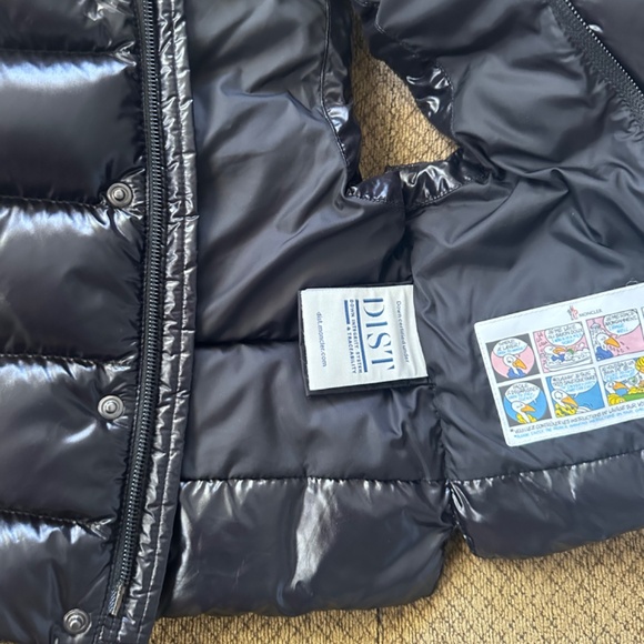 The Moncler Enfant Down-Filled Quilted - Picture 5 of 5